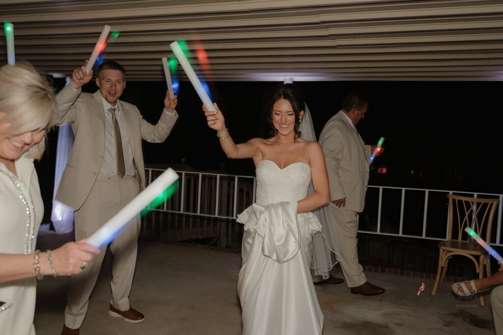 Reception details from lakeside wedding North Carolina